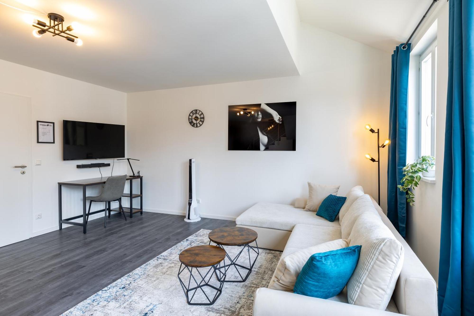 Sweethome - Maisonette Apartment, Parkplatz, Wifi, Naehe Zentrum Fuerstenfeldbruck Exterior foto