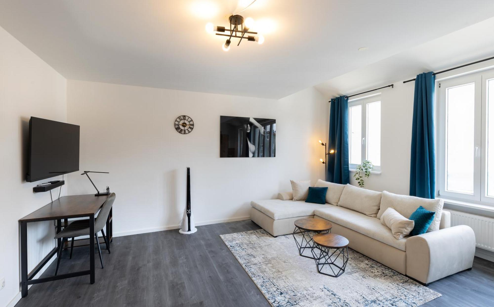 Sweethome - Maisonette Apartment, Parkplatz, Wifi, Naehe Zentrum Fuerstenfeldbruck Exterior foto